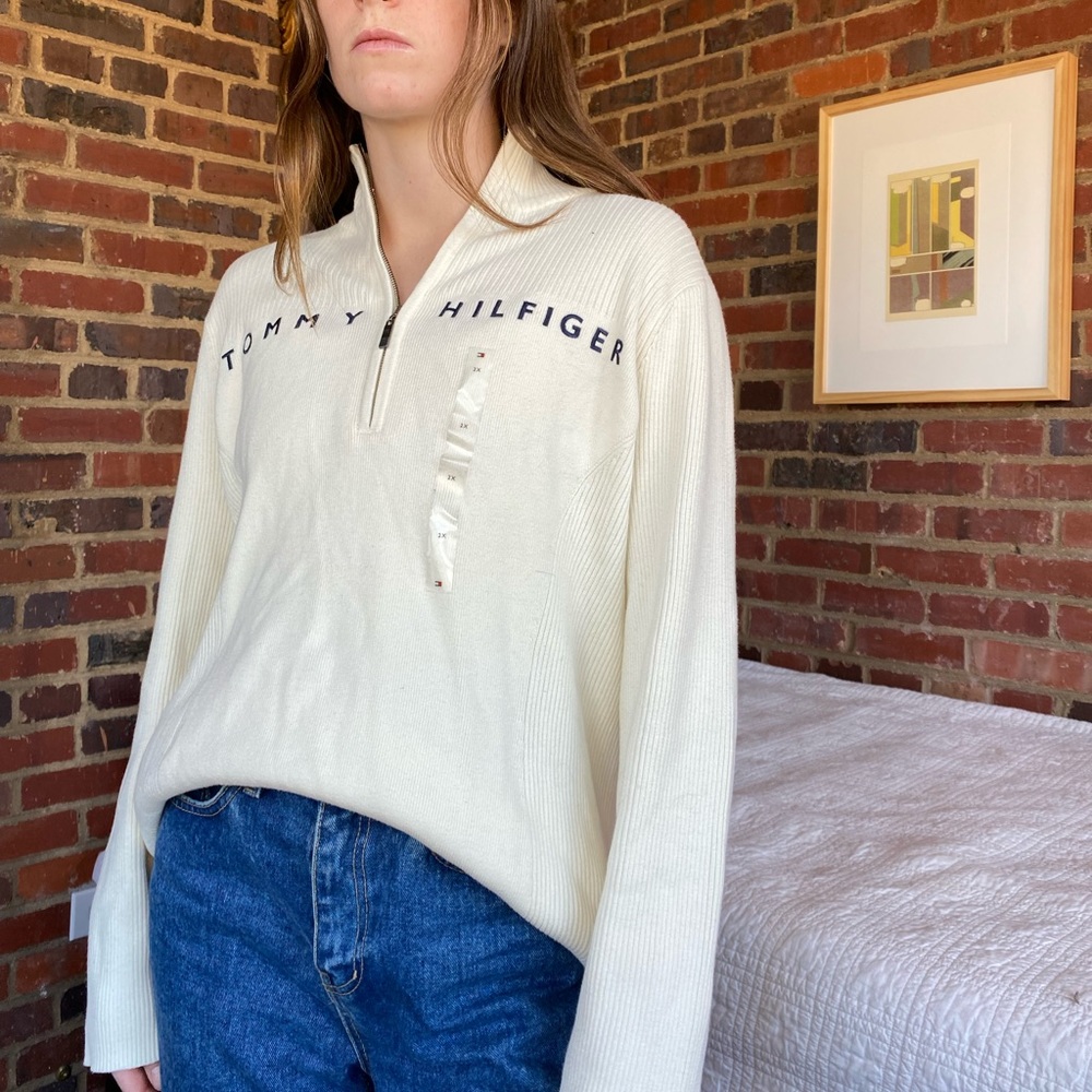 Tommy Hilfiger 1/4 zip mock collar